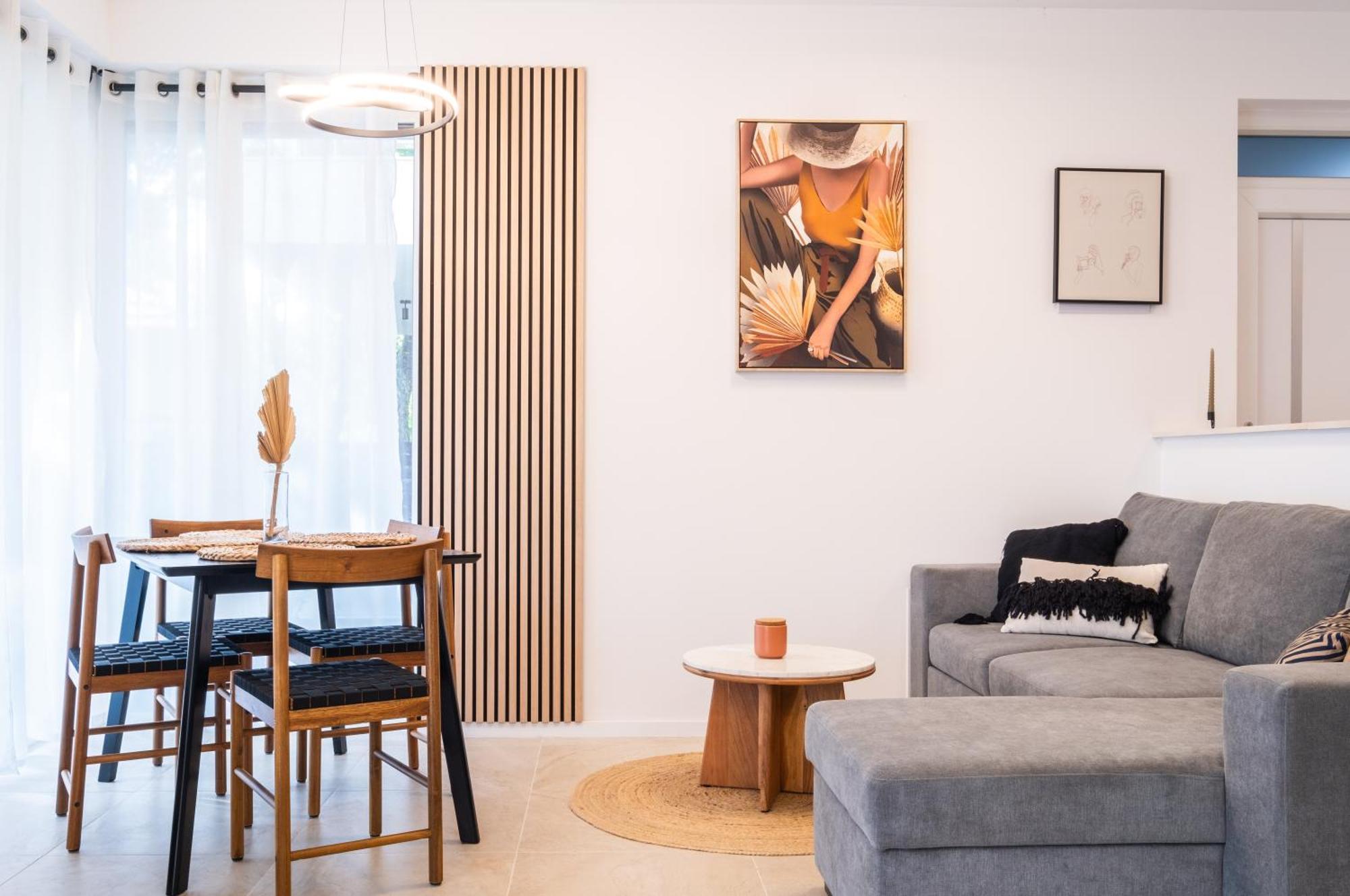 B72 Apartment